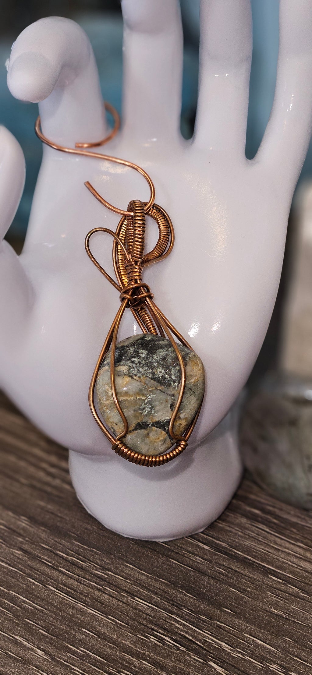 Basalt Quartz Pendant