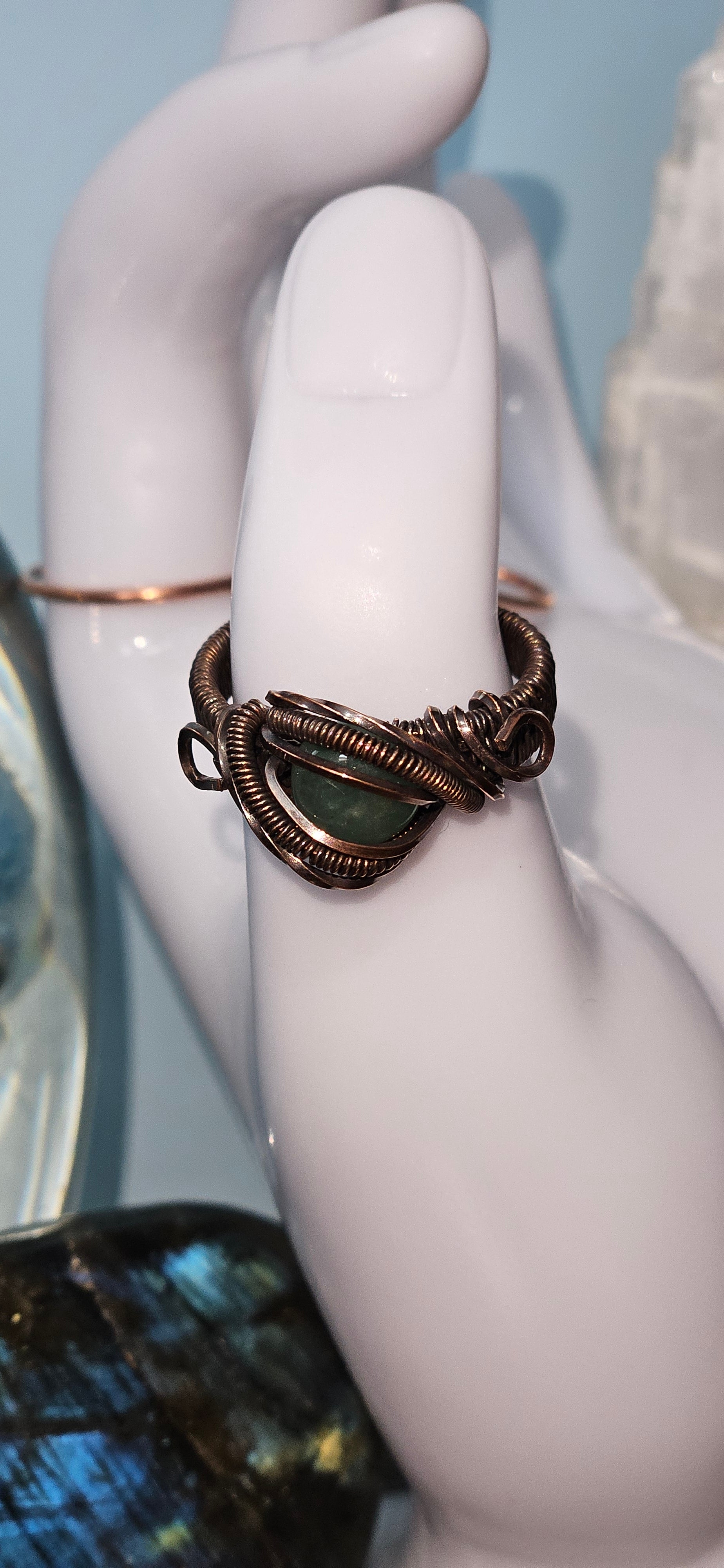 Ring - SIZE 7.5